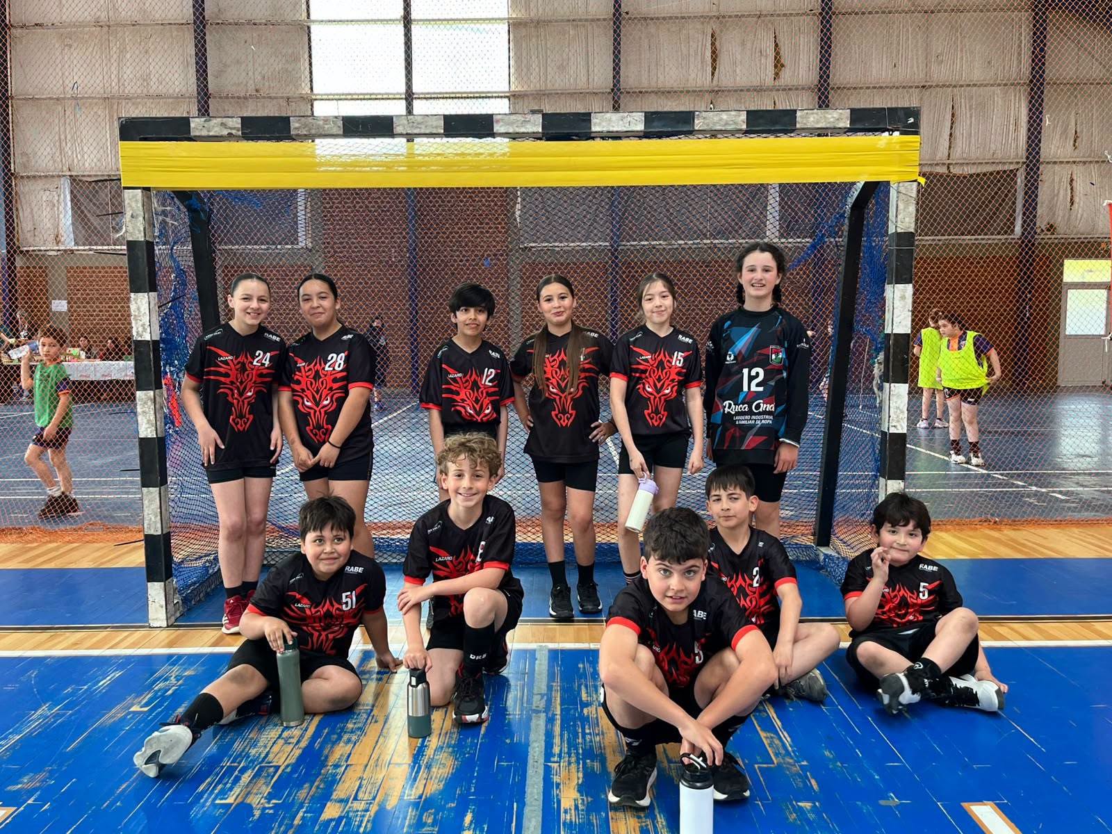 El mini handball de Trevelin presente en Esquel.