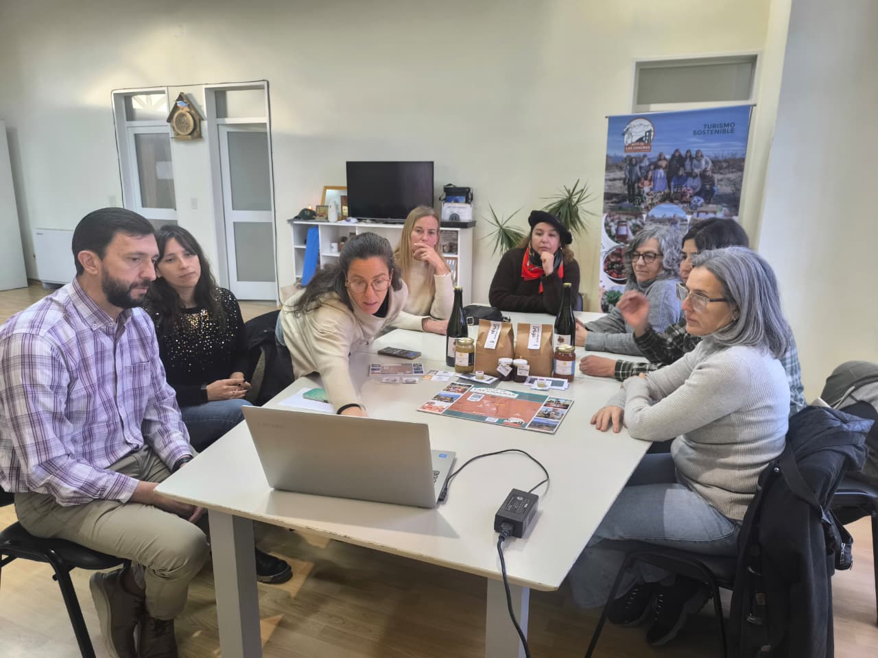 Ruta de las Chacras. Emprendedoras locales fortalecen la promoción de sus propuestas con acompañamiento municipal.