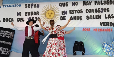 Acto por el Día de la Tradición en la Escuela N° 531.