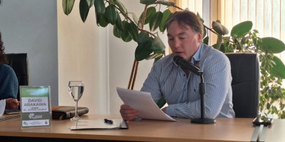 David Arakawa. David Arakawa.