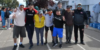 David Chávez se destacó en el Provincial de Atletismo PCD.