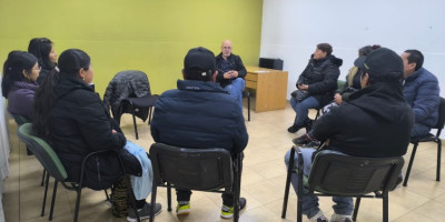 El Secretario de Cultura se reunió con miembros de la Colectividad Boliviana.