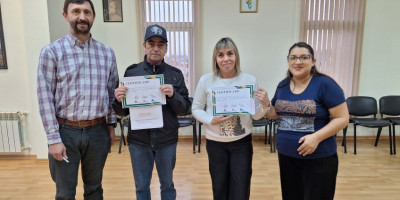 Entrega de aportes del Programa Provincial Raíces.