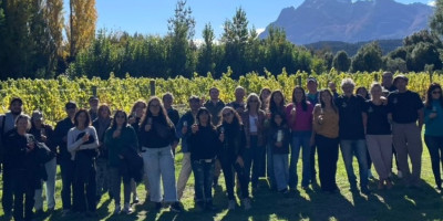 FIVIT. Gran participación en las visitas guiadas a viñedos y bodegas de Trevelin.