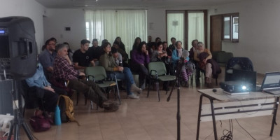 Jornada de sensibilización en agroecología en Trevelin.