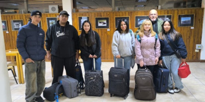 Jóvenes de Trevelin premiadas en la final de los Juegos Culturales Chubutenses.
