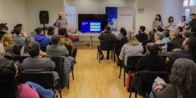 Presentación de Líneas de Crédito del CFI en Trevelin. Presentación de Líneas de Crédito del CFI en Trevelin.