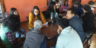Primera reunión comunitaria en Los Cipreses para diseñar el Plan de Gestión de Residuos.