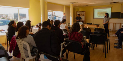 Reunión entre el Municipio, INTA, UNPSJB y emprendedores locales. Reunión entre el Municipio, INTA, UNPSJB y emprendedores locales.