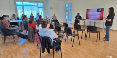 Taller teórico-práctico sobre VIH y testeo rápido.