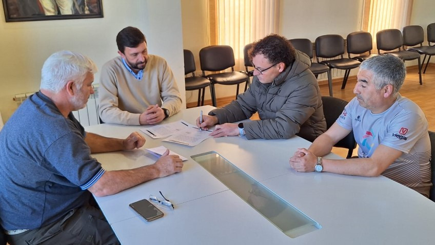 Ingram entregó aporte para la realización del Cross Solidario Trevelin.