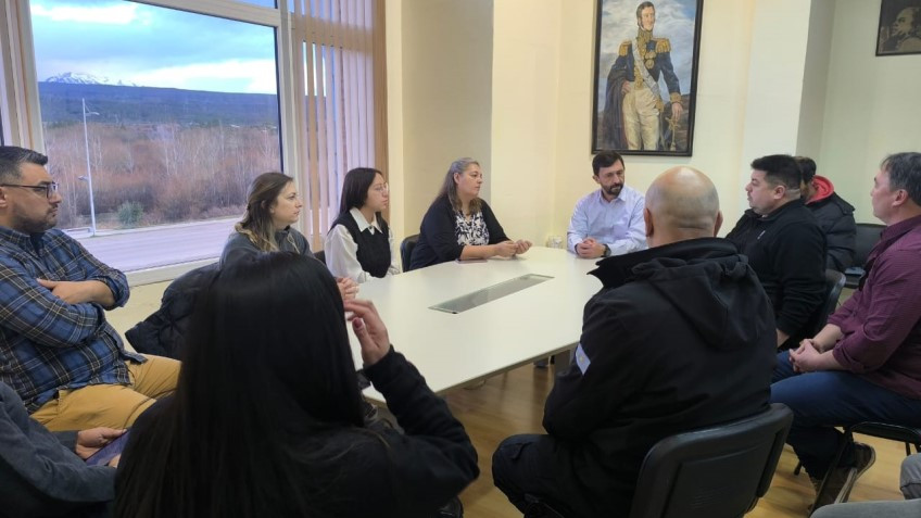 Ingram ratificó su apoyo a los empleados de Vialidad Nacional.