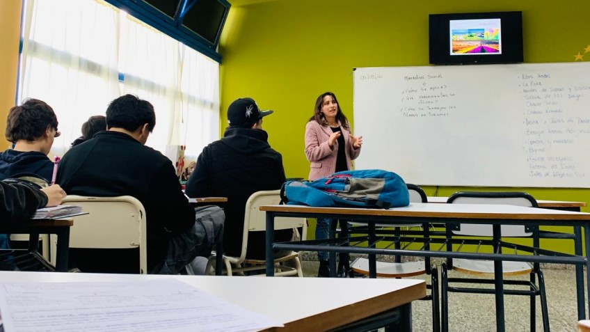 La Secretaria de Turismo de Trevelin, Cintia Figueroa, trazó un balance de las charlas que se brindan en escuelas.