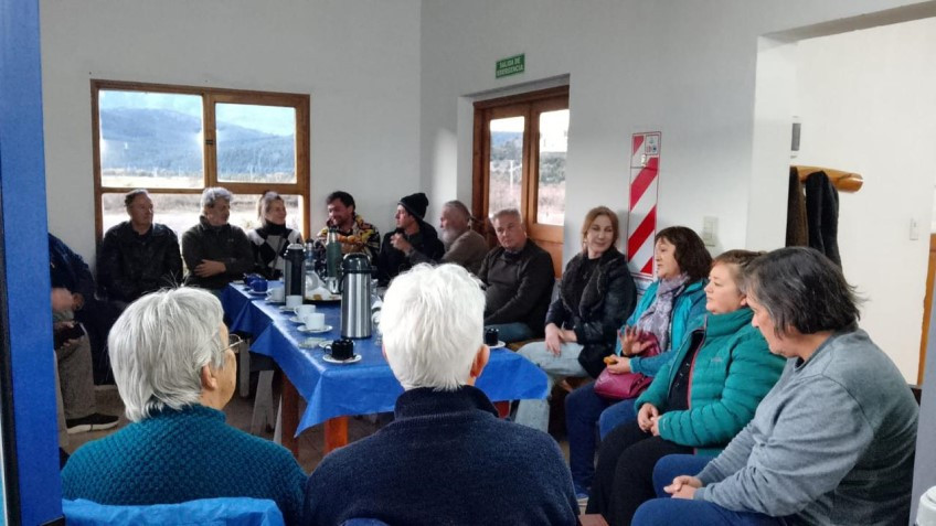Prestadores de Los Cipreses y Ruta 259 participaron de una reunión de trabajo conjunto.