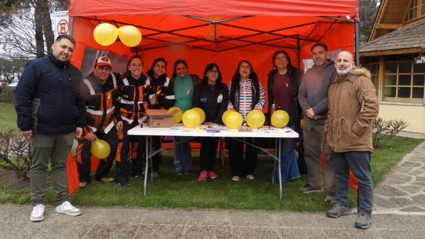 Trevelin realizó una campaña de sensibilización y prevención del suicidio en la Plaza Coronel Fontana.