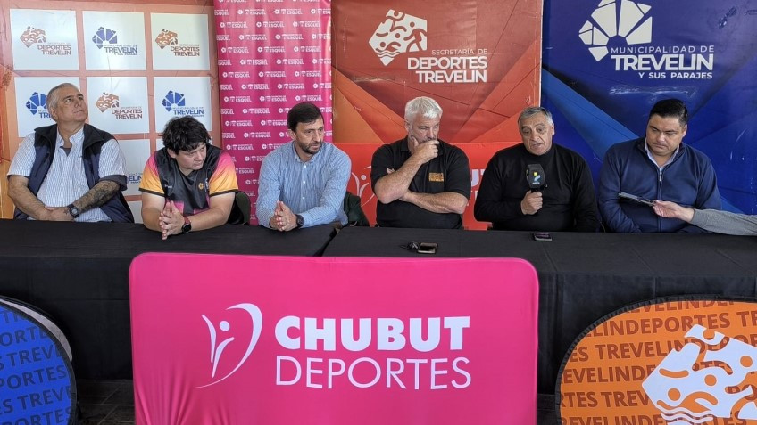 Se presentó la 10° edición de la Media Maratón “Héroes de Malvinas” que unirá Esquel y Trevelin.