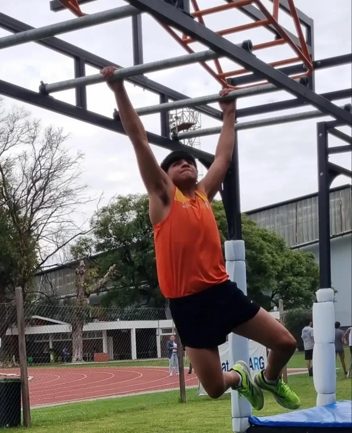 Trevelin celebra a Valentino Ibarra, Campeón Argentino U19 de Pentatlón Moderno’.