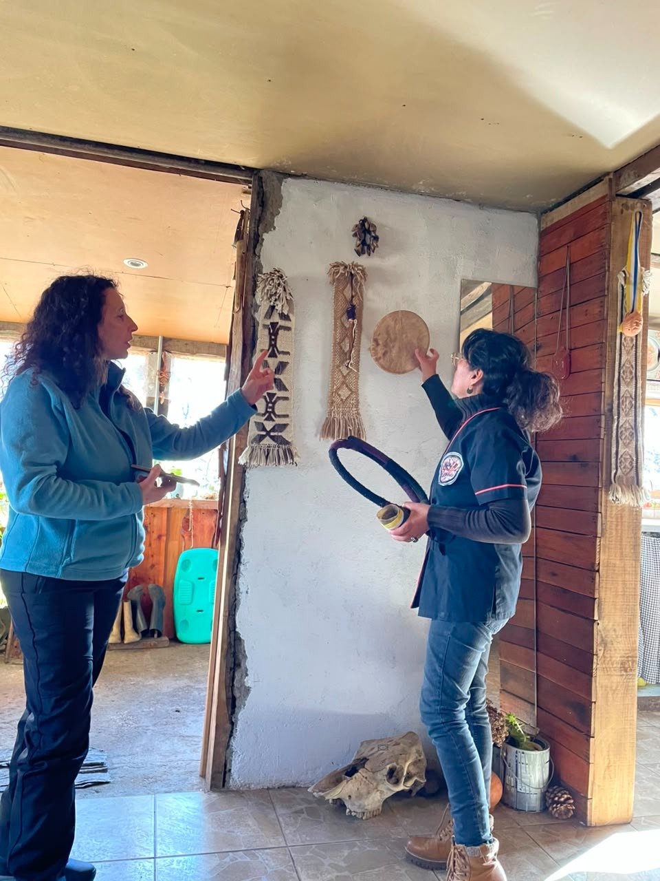 Trevelin conecta saberes: encuentro gastronómico entre la cocina ancestral y la cocina de estación en Sierra Colorada.