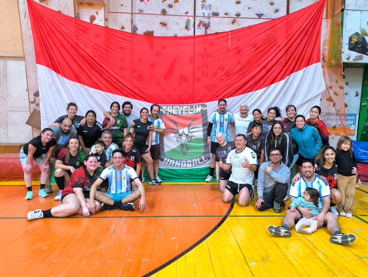 Trevelin fue sede del 3° Torneo Amigos del Handball con equipos de toda la región.